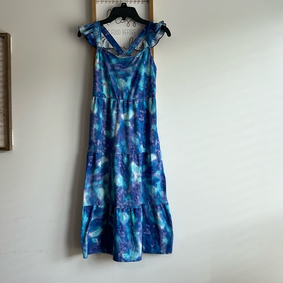 Sleeveless dress - Picture 1 of 3